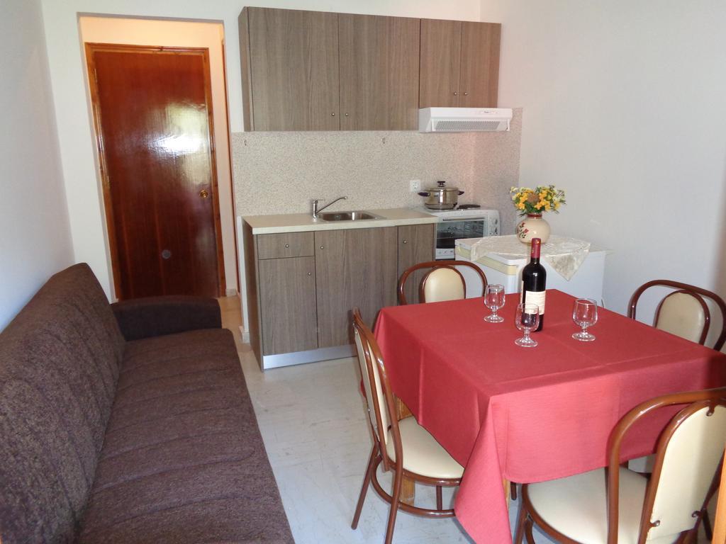 Ferienwohnung Skyline Velonádes Zimmer foto